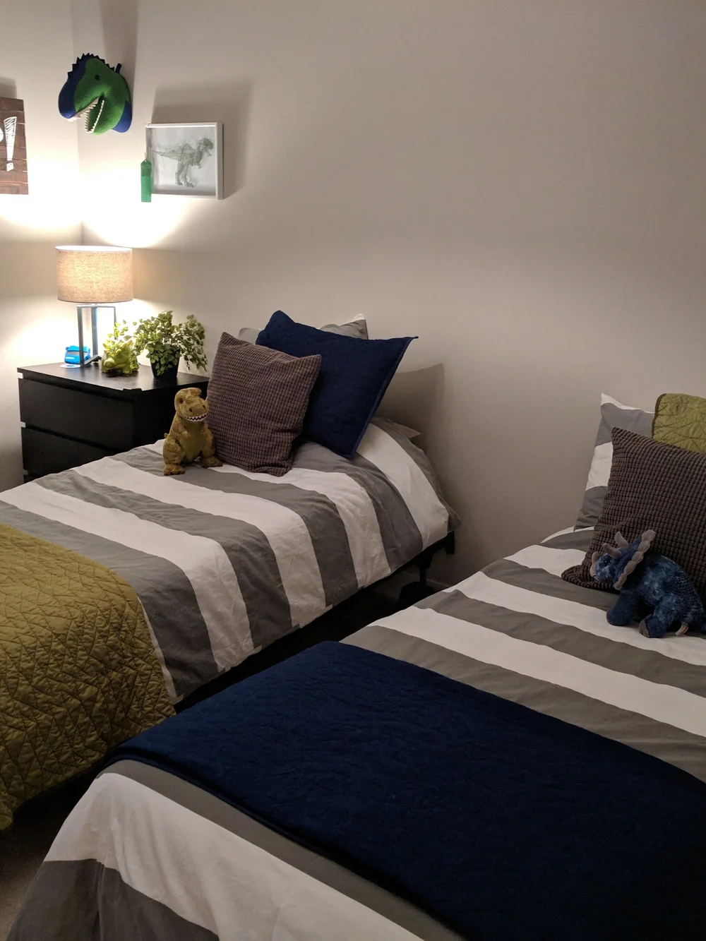 Pillowfort gently used